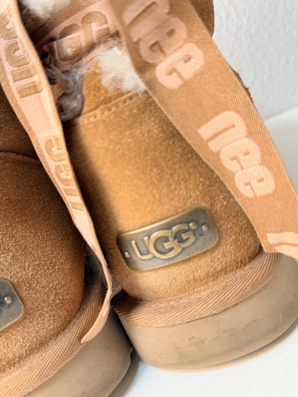 UGG Bailey Bow II Chestnut Sheepskin Suede Boots Womens 11